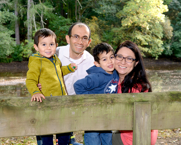 Location Photography Aberdeen Family In Forest